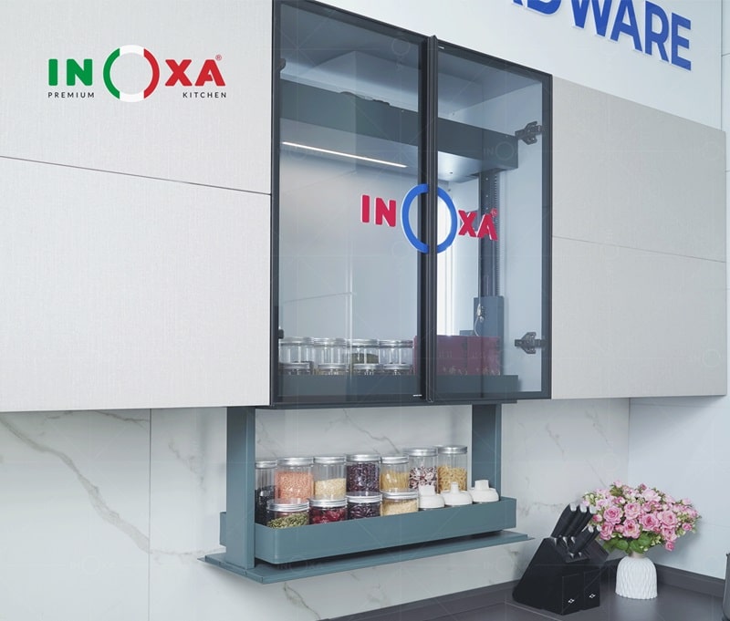 Giá gia vị nâng hạ cao cấp với thiết kế sang trọng