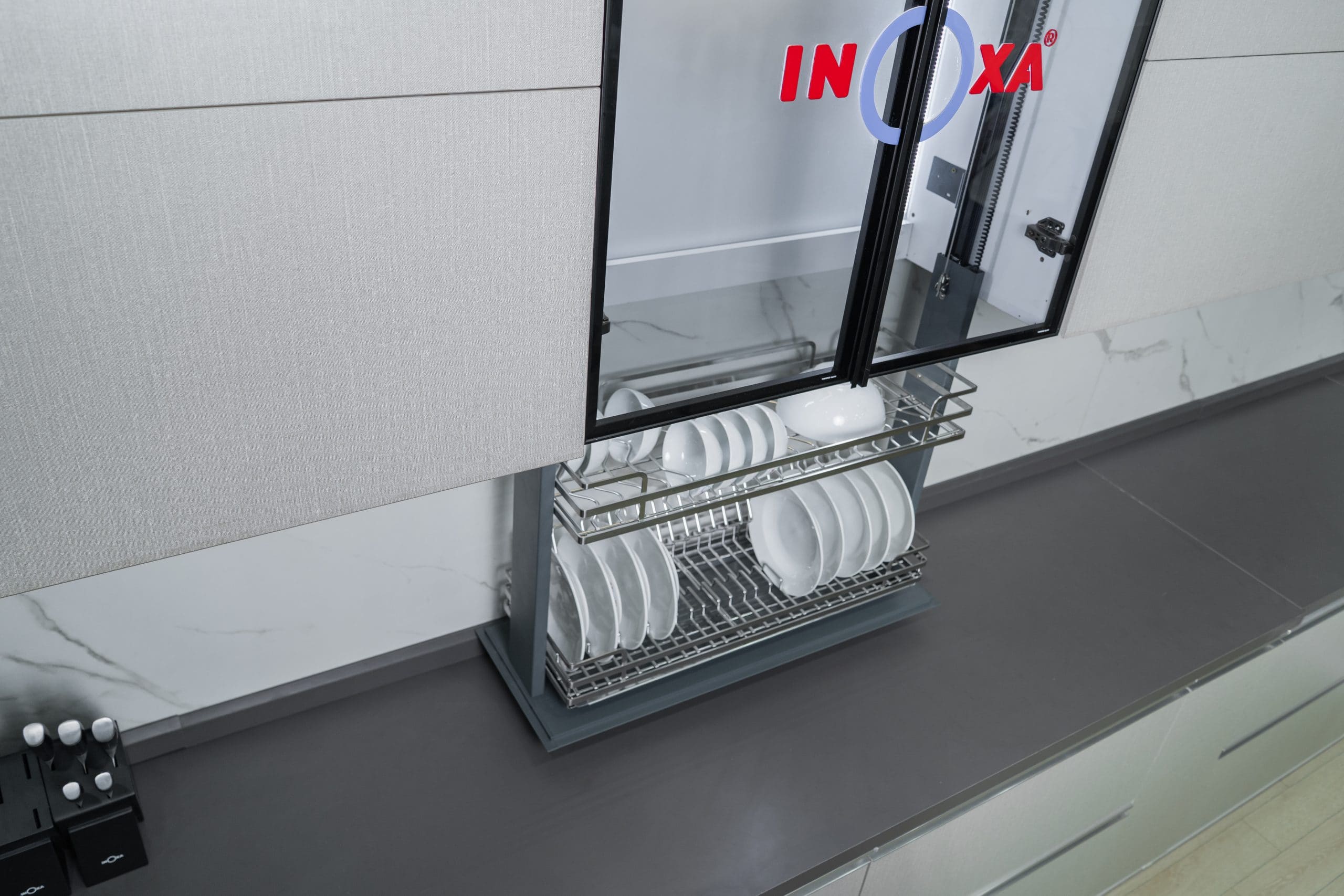 7 lý do khiến phụ kiện tủ bếp inox được ưa chuộng